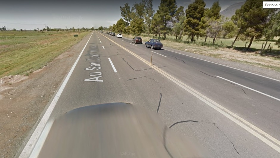 Ciclista chocó contra un camión y perdió la vida