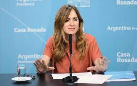 Tolosa Paz dijo que trabajan en un "aguinaldo" o bono para beneficiarios de Potenciar Trabajo