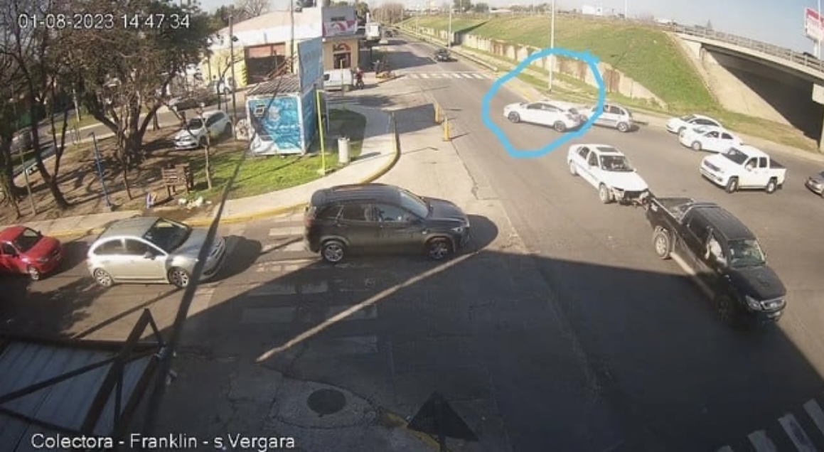 Pactaron la compra de una camioneta por Facebook y emboscaron a una familia: mataron a un hombre e hirieron a su hijo