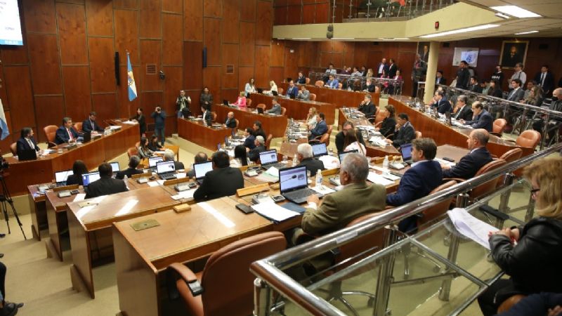 Sesión especial: anularon la ley que fijaba plazos para modificar el Código Electoral