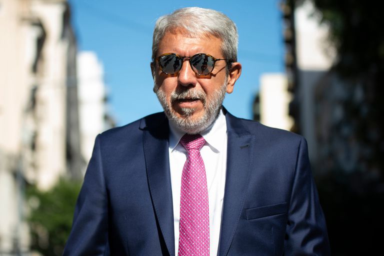 Aníbal Fernández desafió a Cristina: Si quiere ser candidata, que se presente