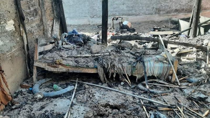En un importante incendio una familia perdió todas sus pertenencias