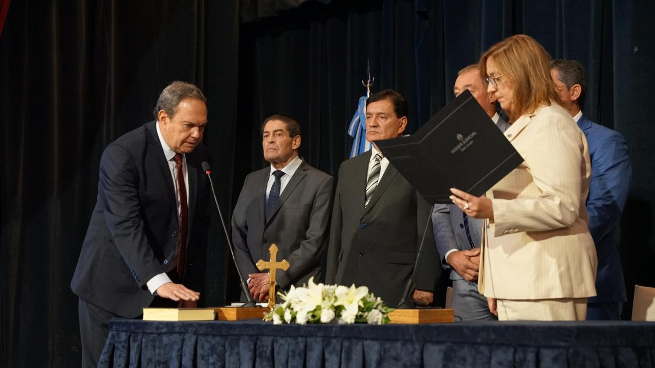 Guillermo Baigorrí juró como Fiscal General de la Corte 