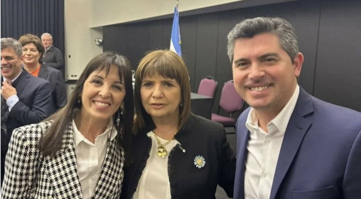 Patricia Bullrich llega a San Juan