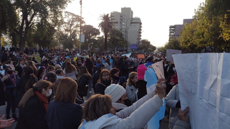 Los docentes autoconvocados marcharon por Centro Cívico y Casa de Gobierno