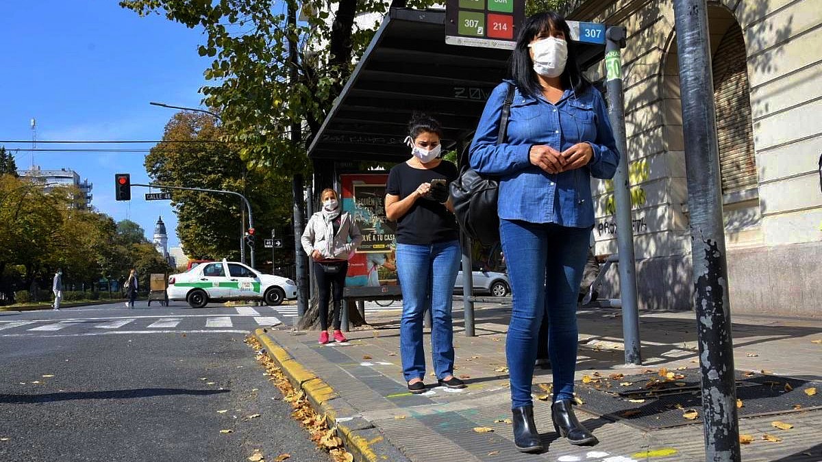 A dos años de la pandemia, el Gobierno dejó de lado el distanciamiento social obligatorio