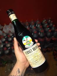Decía vender fernet pero en realidad era amargo serrano 