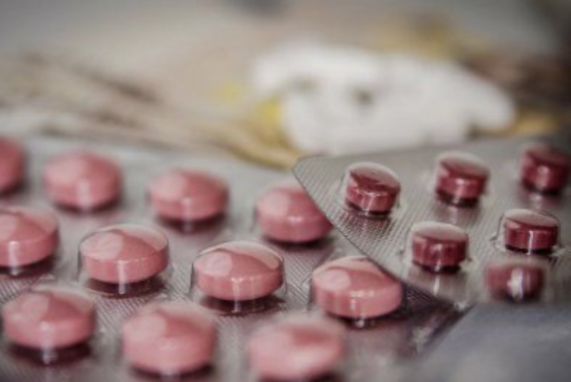 Medicamentos: Economía avanzó en un acuerdo con farmacéuticas para congelar el precio