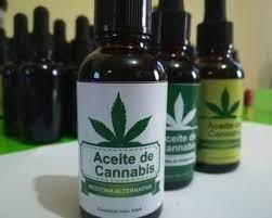 Lanzan al mercado en todo el país del primer aceite de cannabis producido en Argentina