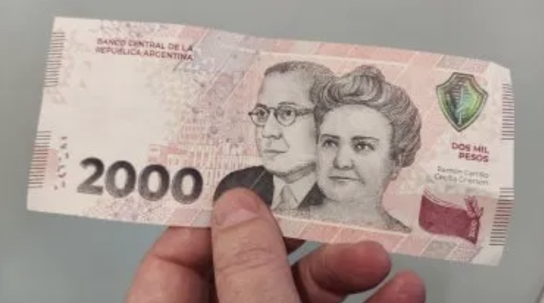 Billetes de $2.000: BCRA emitió una nueva versión, ¿cuáles son los principales cambios?