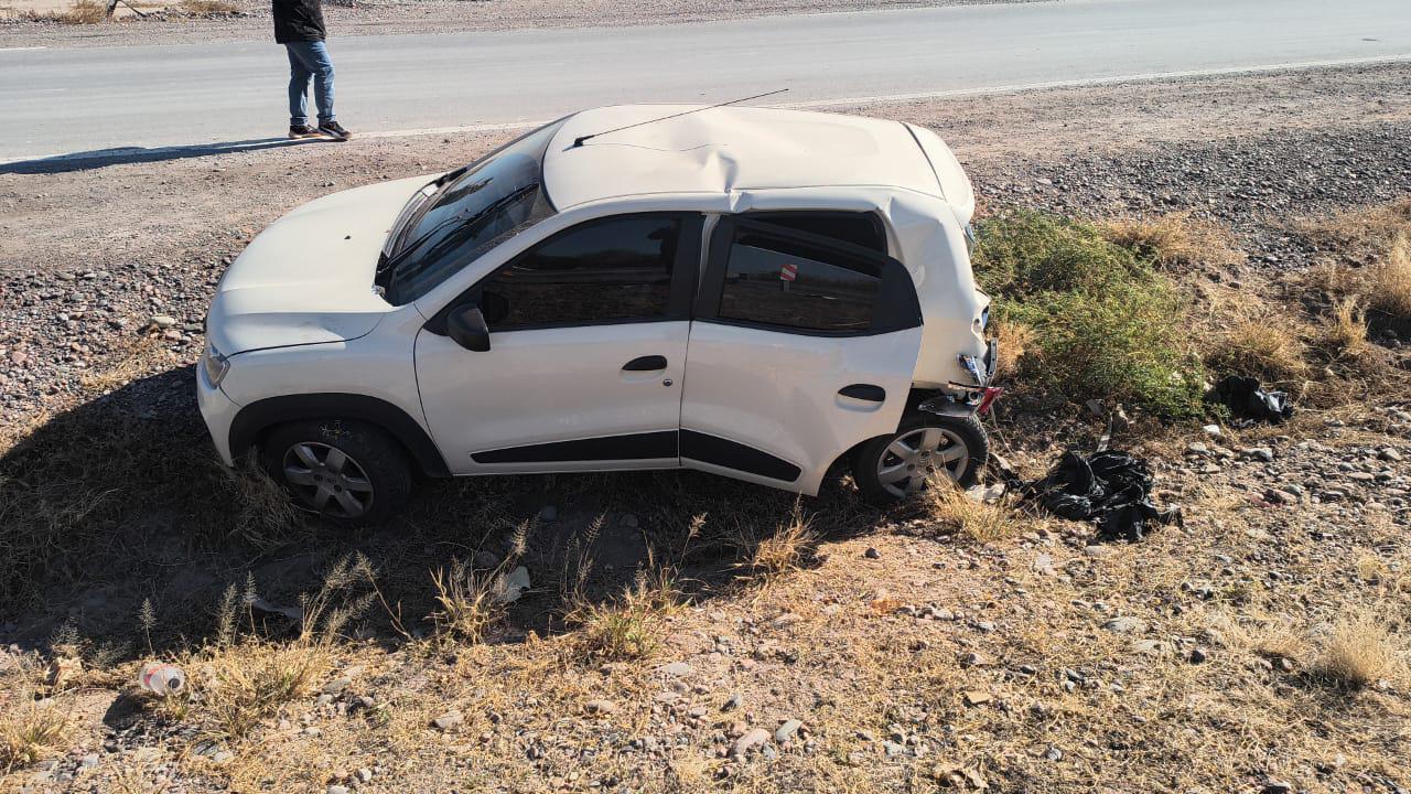 Ruta 40: una mujer terminó hospitalizada tras ser embestida por una camioneta