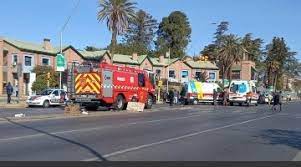 Un Ford ka volcó en Central y Circunvalación