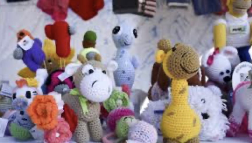 Una Feria de emprendedores para comprar el regalo para los más chicos 