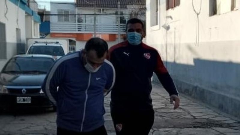 Tenía salidas transitorias del Penal por vender drogas y tuvieron que ir a buscarlo porque no regresó