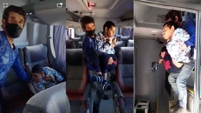 Tiene una discapacidad motriz y le dieron un asiento en el primer piso del colectivo