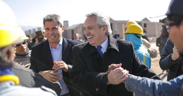 Salvo Uñac, los gobernadores e intendentes dejaron solo a Alberto con la UOCRA