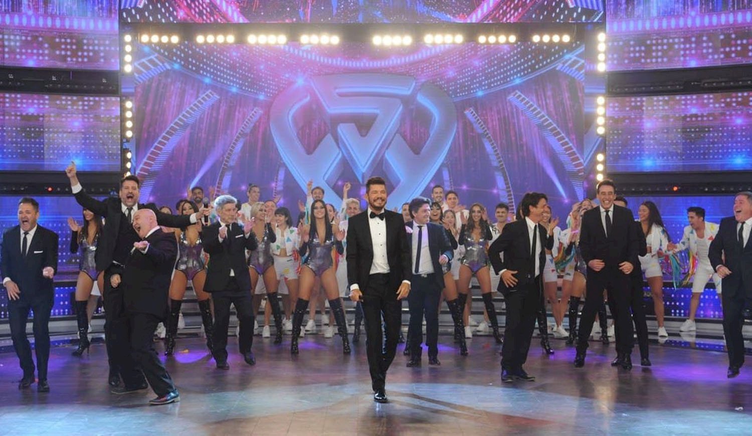 100 jurados y reforma total del estudio: los detalles del nuevo formato que Marcelo Tinelli quiere para su programa