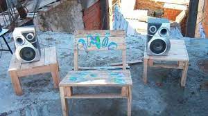 Un joven puso el sonido de la música muy alto y un familiar baleó a todos