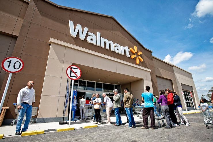 Coto se suma a la pelea para quedarse con Wallmart