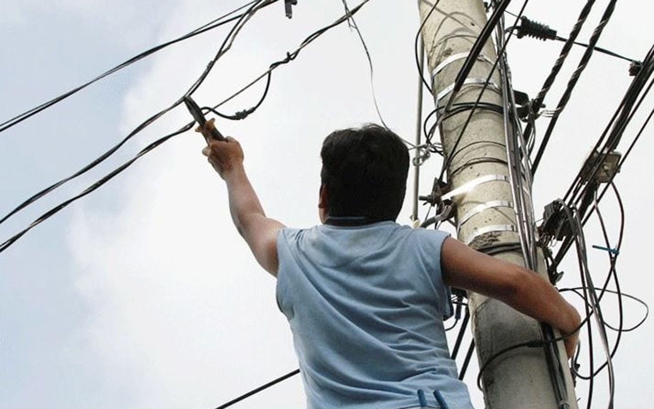 Lo engancharon robando cables del tendido eléctrico: 5 meses de cárcel