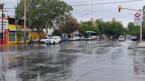Miércoles: pinta lluvioso y emiten nuevo alerta