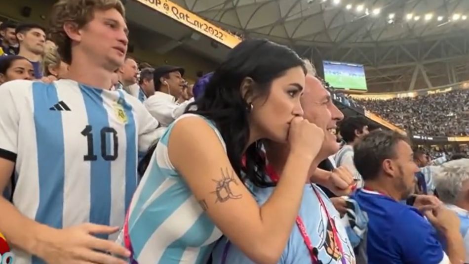 El hincha argentino acusado de acoso le escribió a Lali Espósito: "La estoy pasando muy mal"