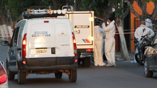 Investigan la muerte de un hombre en una vivienda de Chimbas
