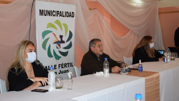 Mengueche Ortíz le dijo a los vallistos que en su departamento hay colapso sanitario