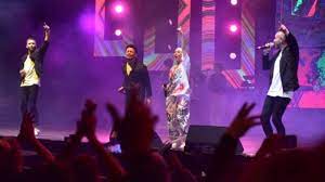 ¡Nicki Nicole la rompió en Villa María! Cantó junto a la Konga y todos deliraron