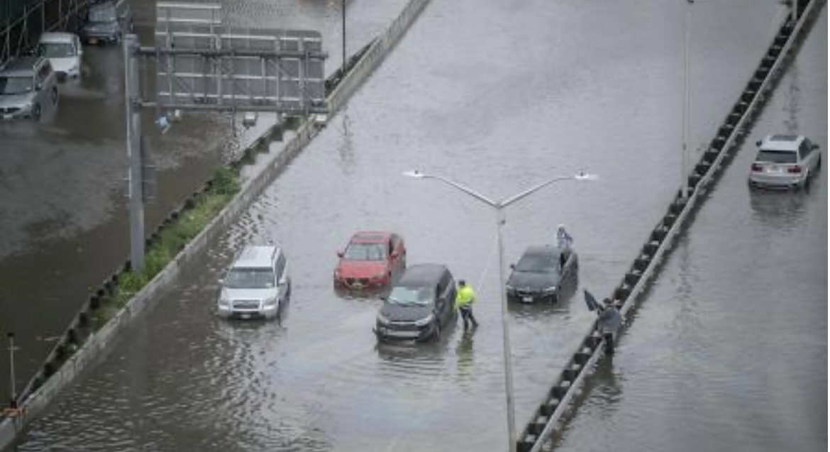 Nueva York, en emergencia por las inundaciones provocadas por las lluvias
