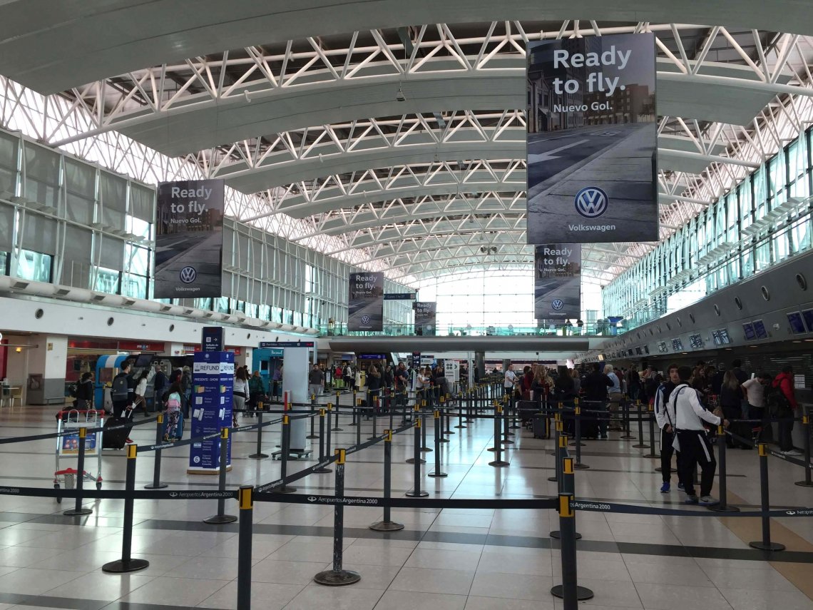 Detuvieron a seis iraquíes con pasaportes falsos en Ezeiza
