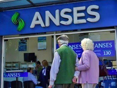 Casi la mitad de los trabajadores argentinos no realiza aportes jubilatorios