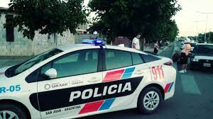 Una mujer atacó a golpes a su novio en Santa Lucía