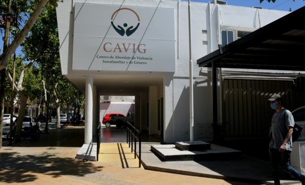 Denunció a tres amigos por abusar de ella en un hotel alojamiento de Caucete