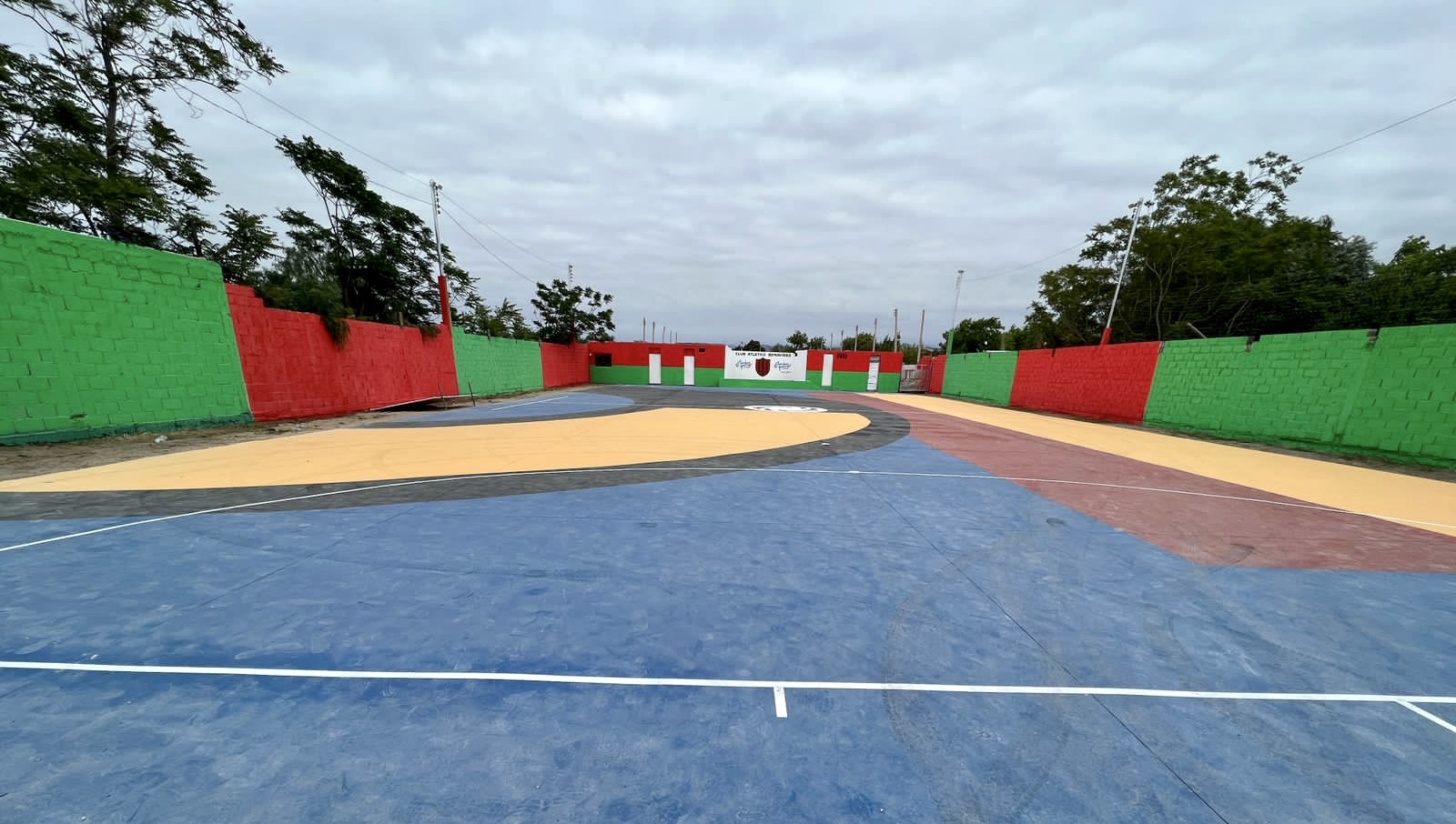 El histórico Club Benavidez estrena nuevo playón deportivo 