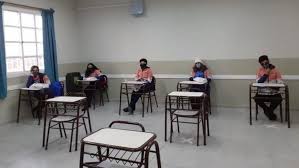 Por el paro de colectivos, sólo el 47,8% de los chicos fue a la escuela