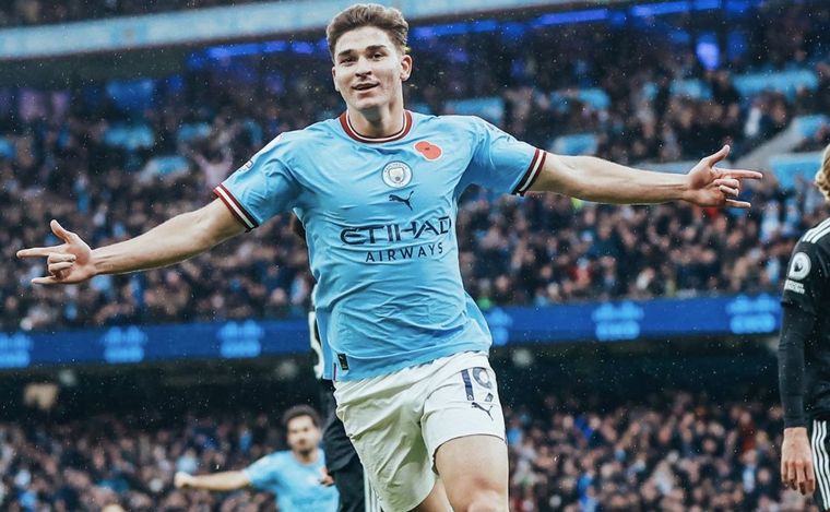 Manchester City se apura para renovarle el contrato a Julián Álvarez