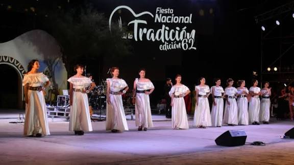 Jáchal abrió la votación para elegir a la Paisana Nacional de la Tradición 2026