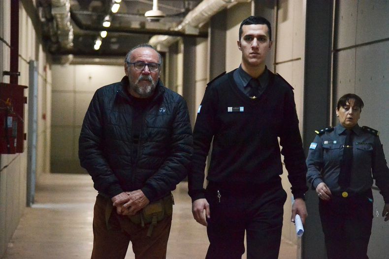 Registraron la casa de Cacho Garay y encontraron todo tipo de municiones