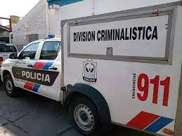 Un hombre fue encontrado sin vida en su domicilio y con signos de estrangulamiento 