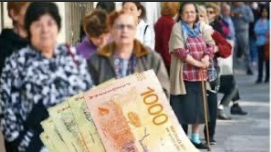 Jubilaciones, pensiones y asignaciones aumentan 23,29% por movilidad