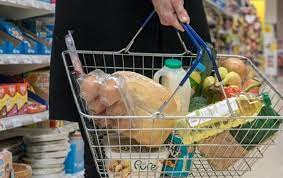 En agosto una familia tipo necesitó $52.989 para llenar la canasta básica