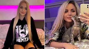 La joven estrella de YouTube, Kristina ?Kika? Dukic, se suicidó por el constante bullying en las redes sociales