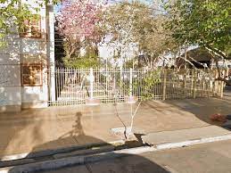 Sin límites para el delito: quiso robar una bici en muletas y lo atraparon