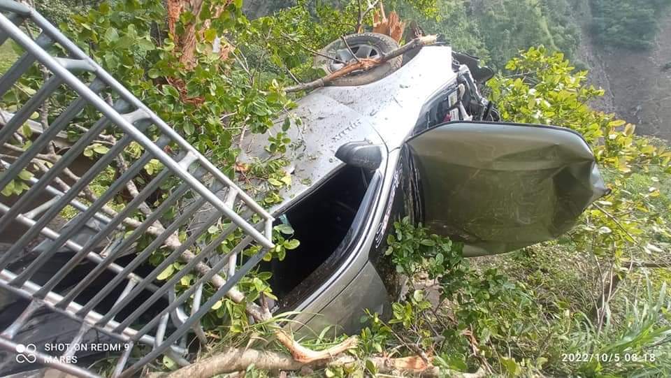 En Guatemala una camioneta saltó al vacío y fallecieron 17 personas