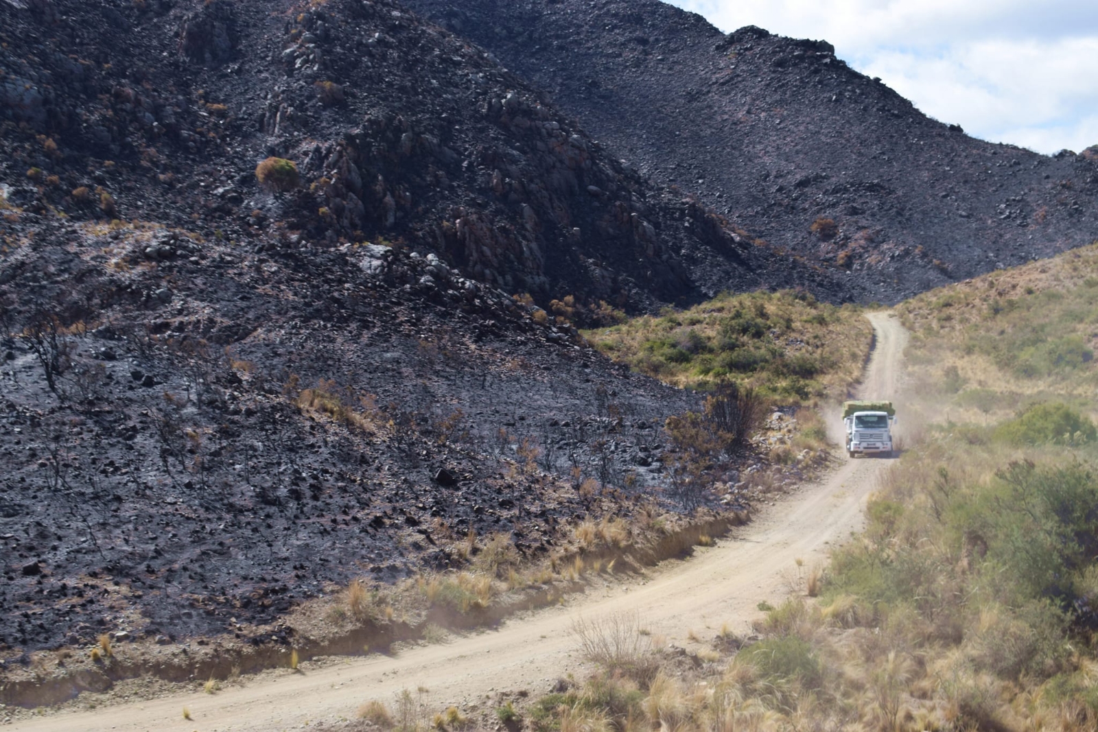 Valle Fértil: aseguran que el incendio arrasó con 12 mil hectáreas
