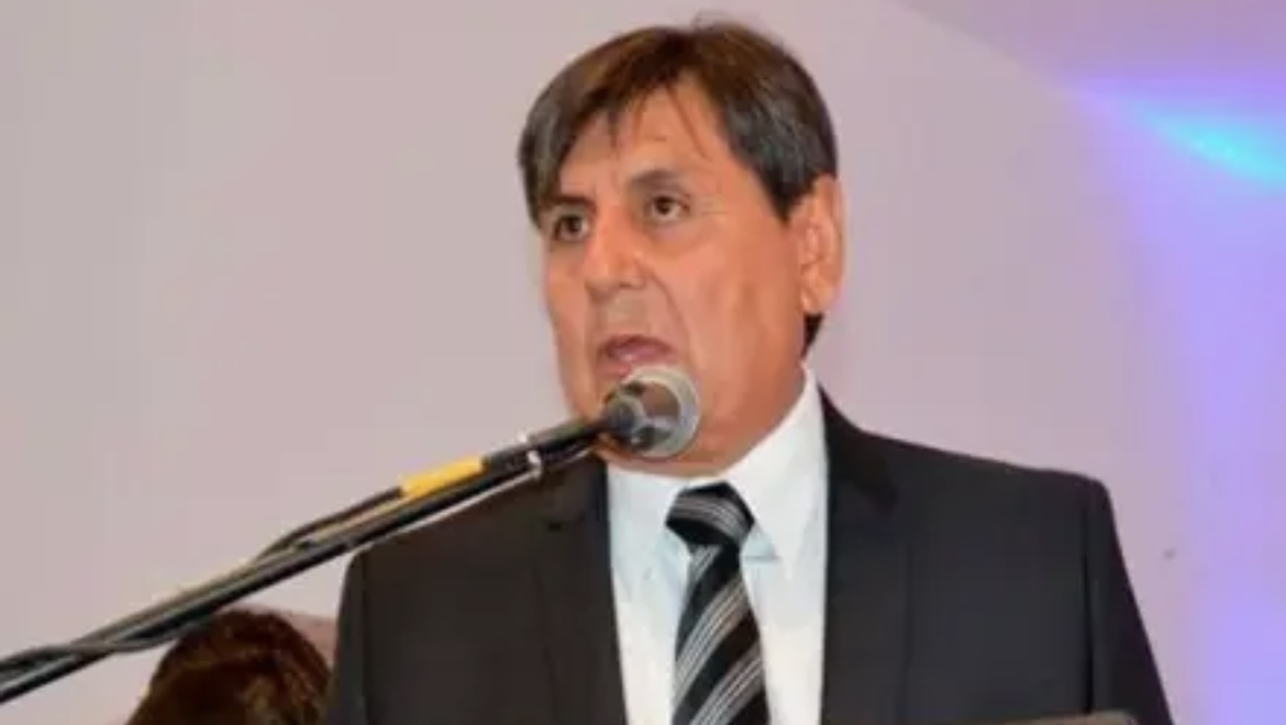 Denuncian a un candidato de La Rioja por intentar cruzar a residentes de Jáchal para hacerlos votar. 