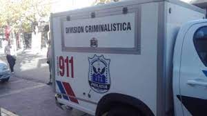 Investigan la muerte de un hombre mayor en la vía pública