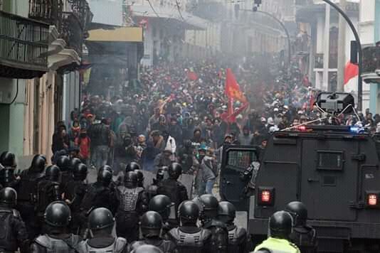 Ecuador en estado de sitio tras cinco días de protestas