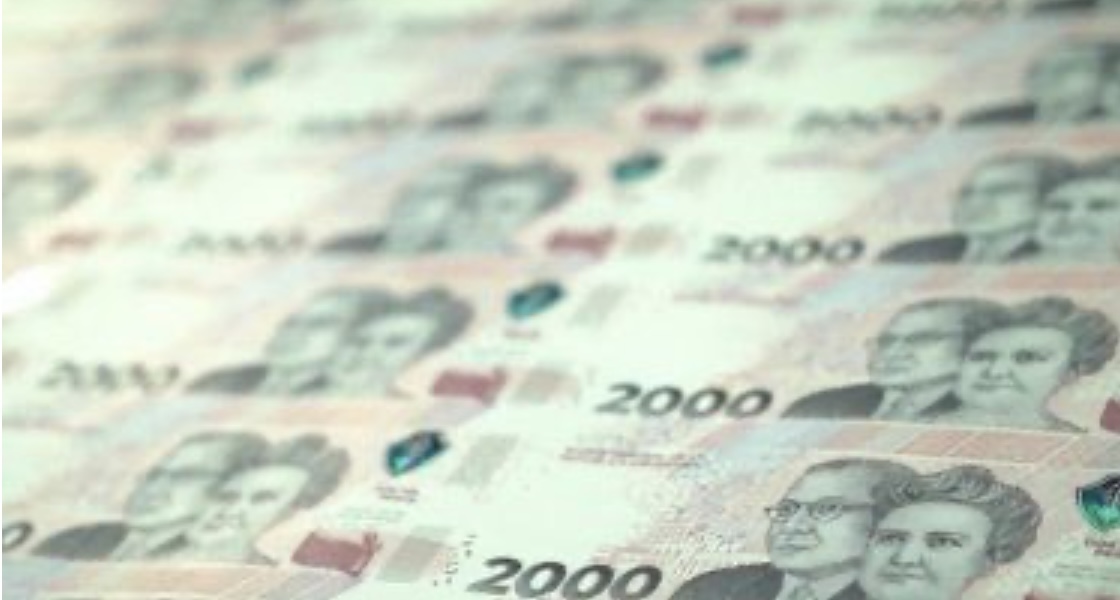 Problemas con los billetes de $2.000: qué pasa en los cajeros y la respuesta de los bancos